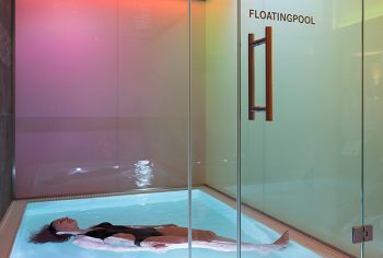 FLOATINGPOOL